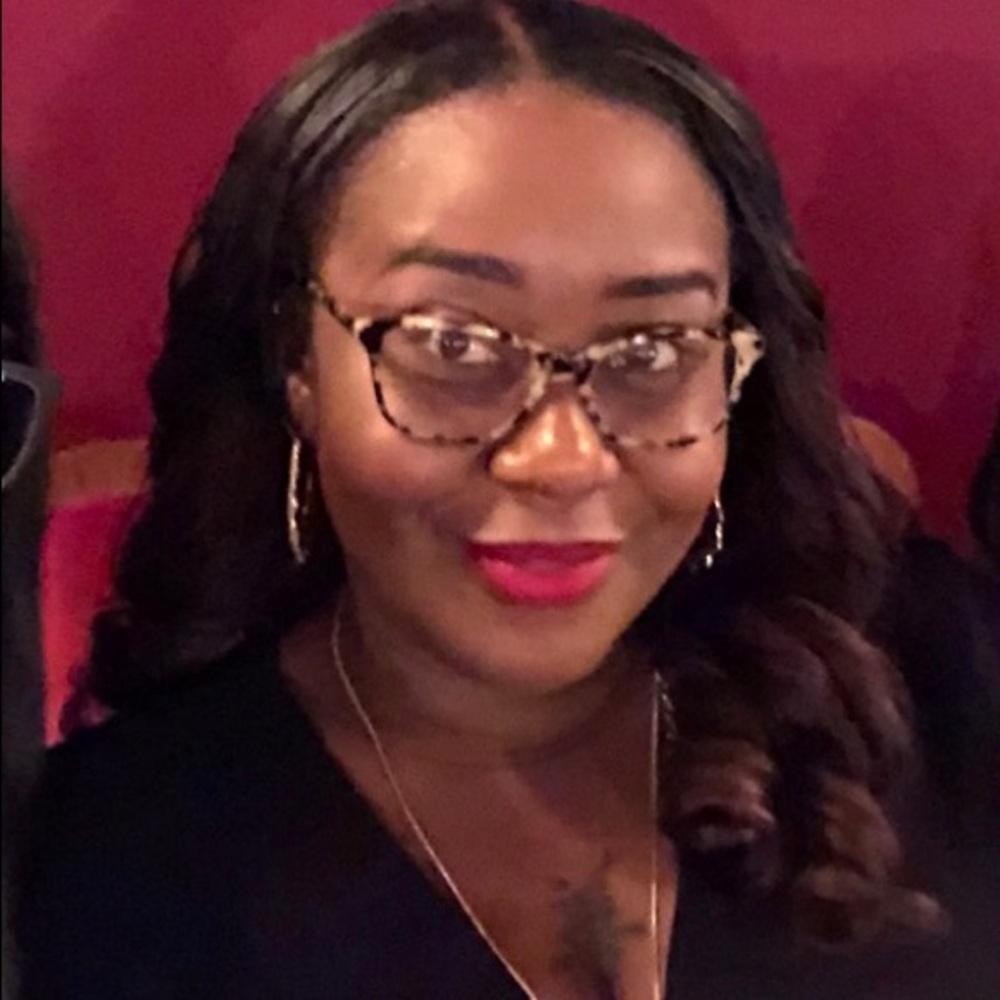 Meet your Posher, Natasha